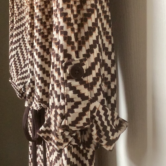 Women’s London Times size 8 brown cream, herringbone, Long sleeves, knee length. - Picture 2 of 6